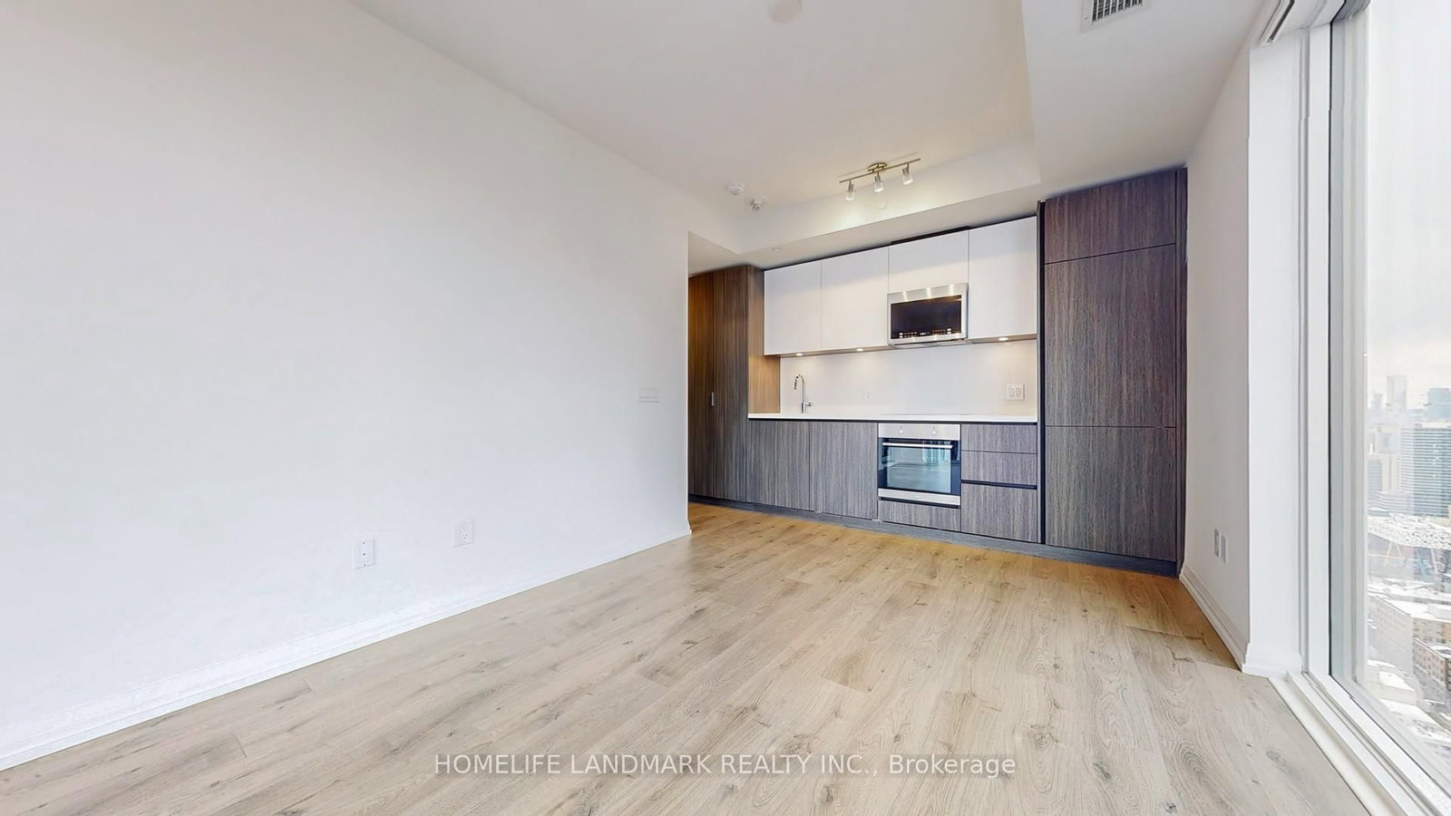 28 Widmer Street, Unit 4729 - Photo 6