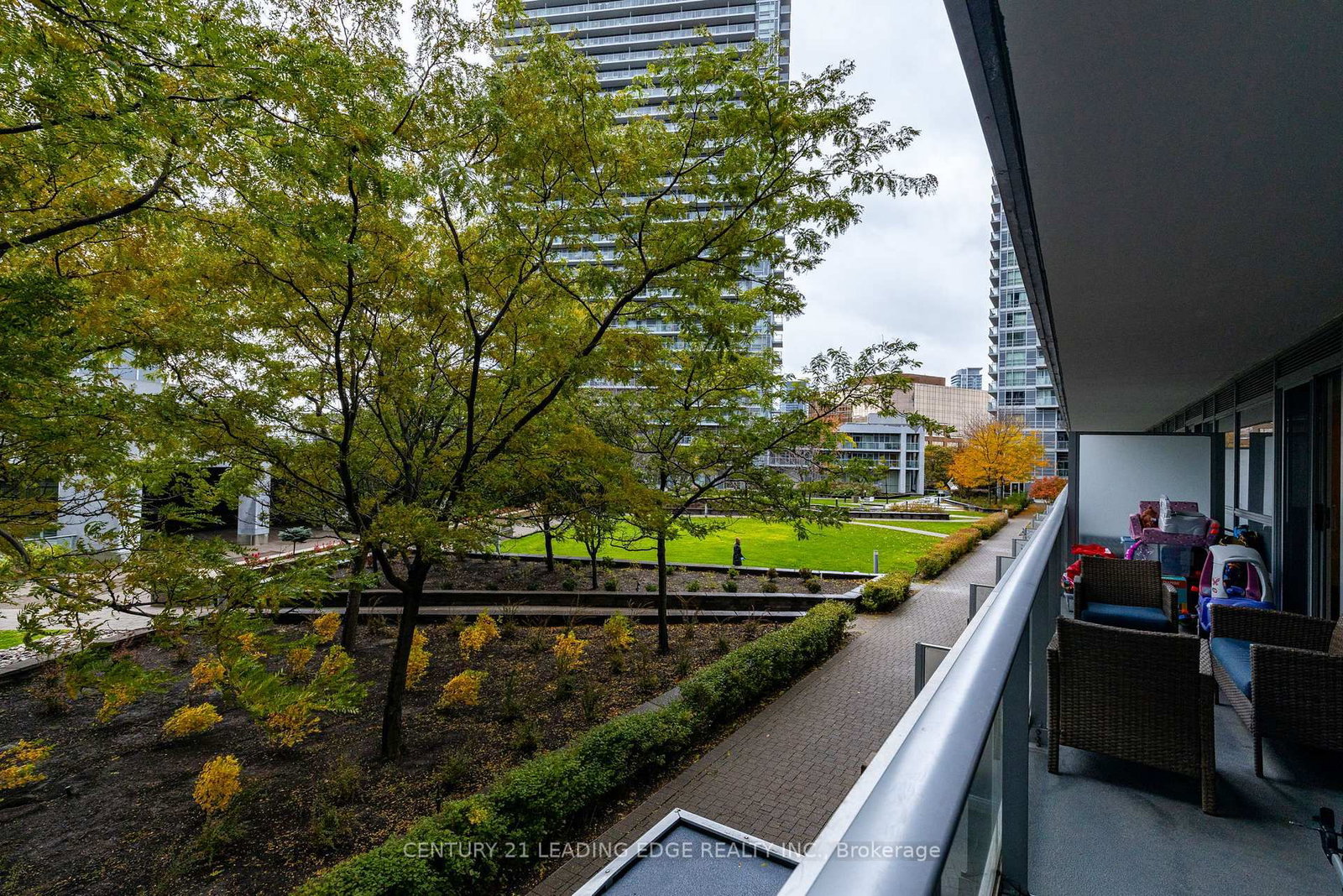 2035 Sheppard Avenue E, Unit 216 - Photo 8