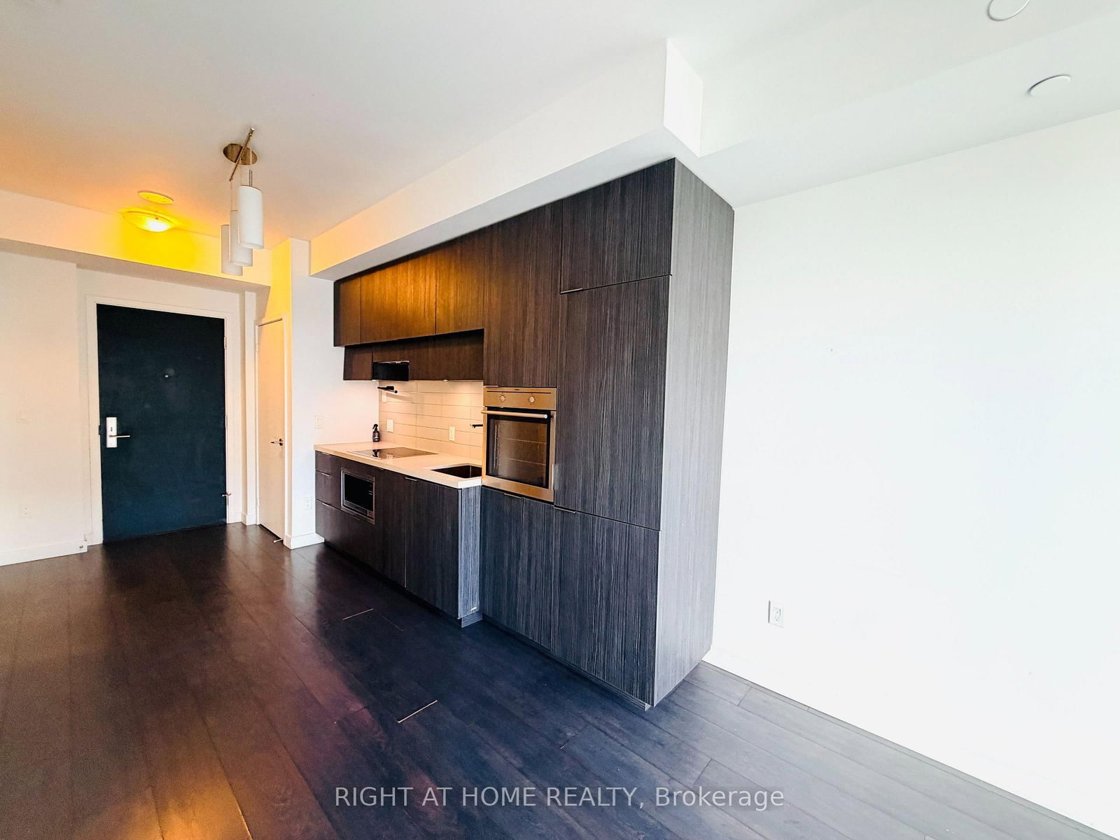 8 Eglinton Avenue E, Unit 3304 - Photo 4