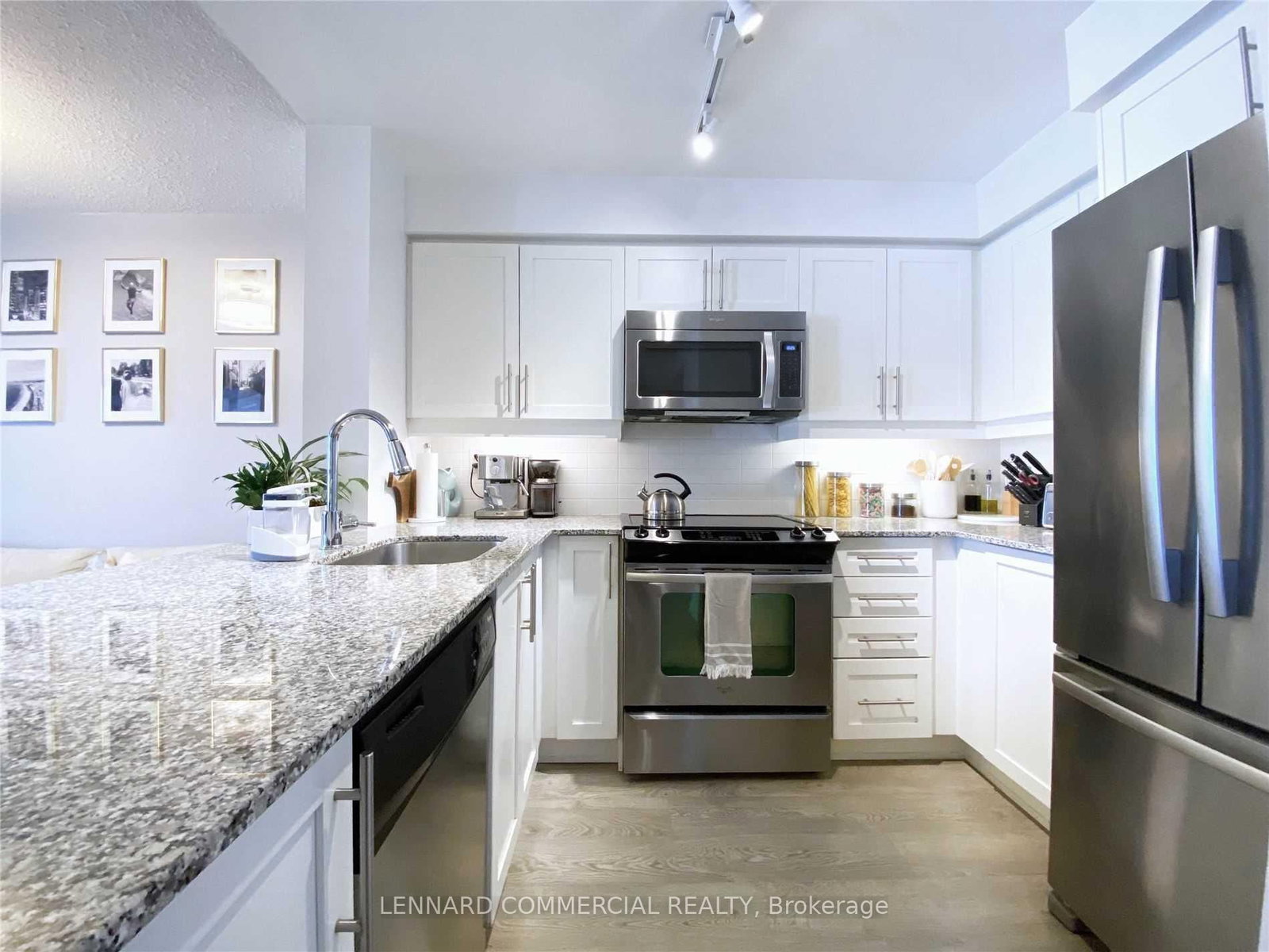 125 Western Battery Road, Unit 1005 - Photo 3