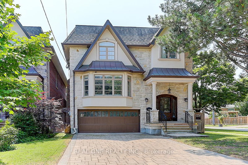 297 Churchill Avenue