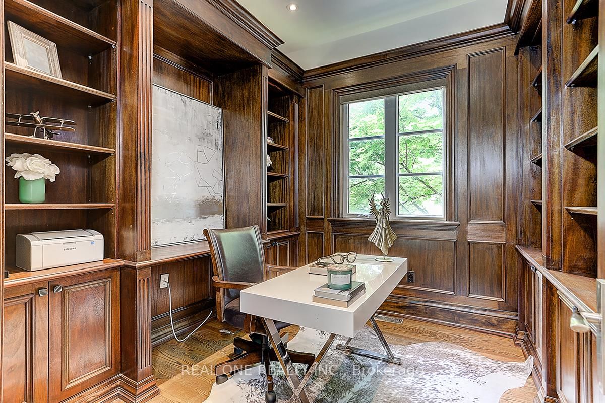 297 Churchill Avenue • Toronto, ON photo 12