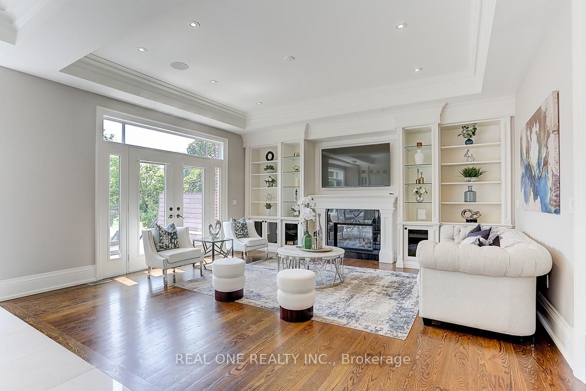 297 Churchill Avenue • Toronto, ON photo 14