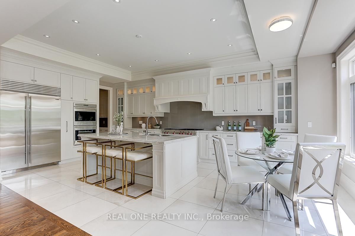 297 Churchill Avenue • Toronto, ON photo 17