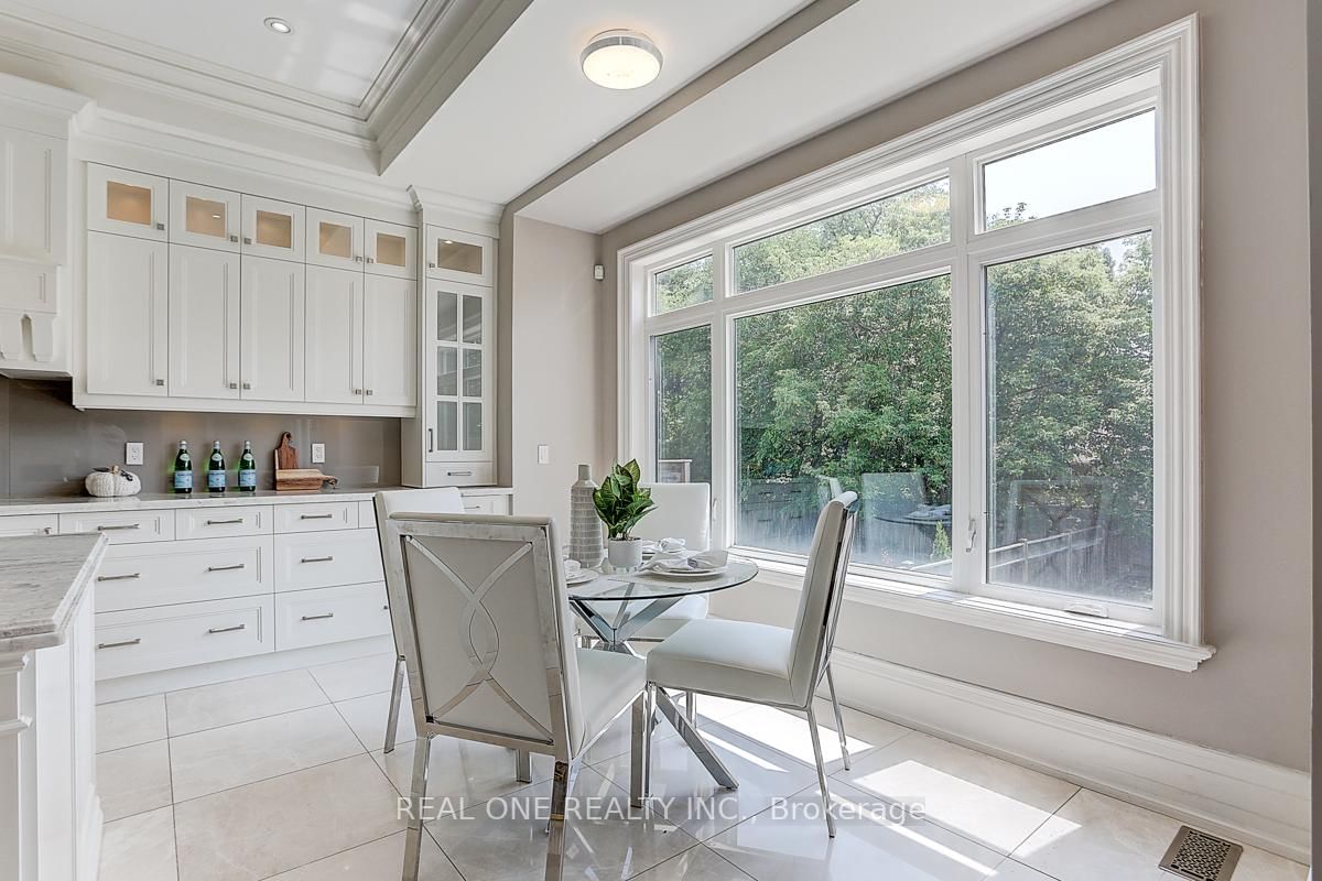 297 Churchill Avenue • Toronto, ON photo 20
