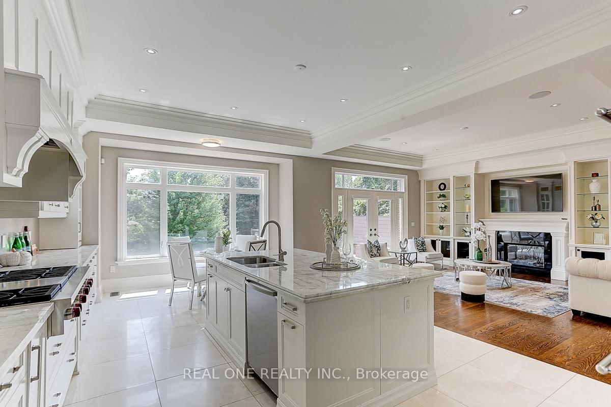 297 Churchill Avenue • Toronto, ON photo 23