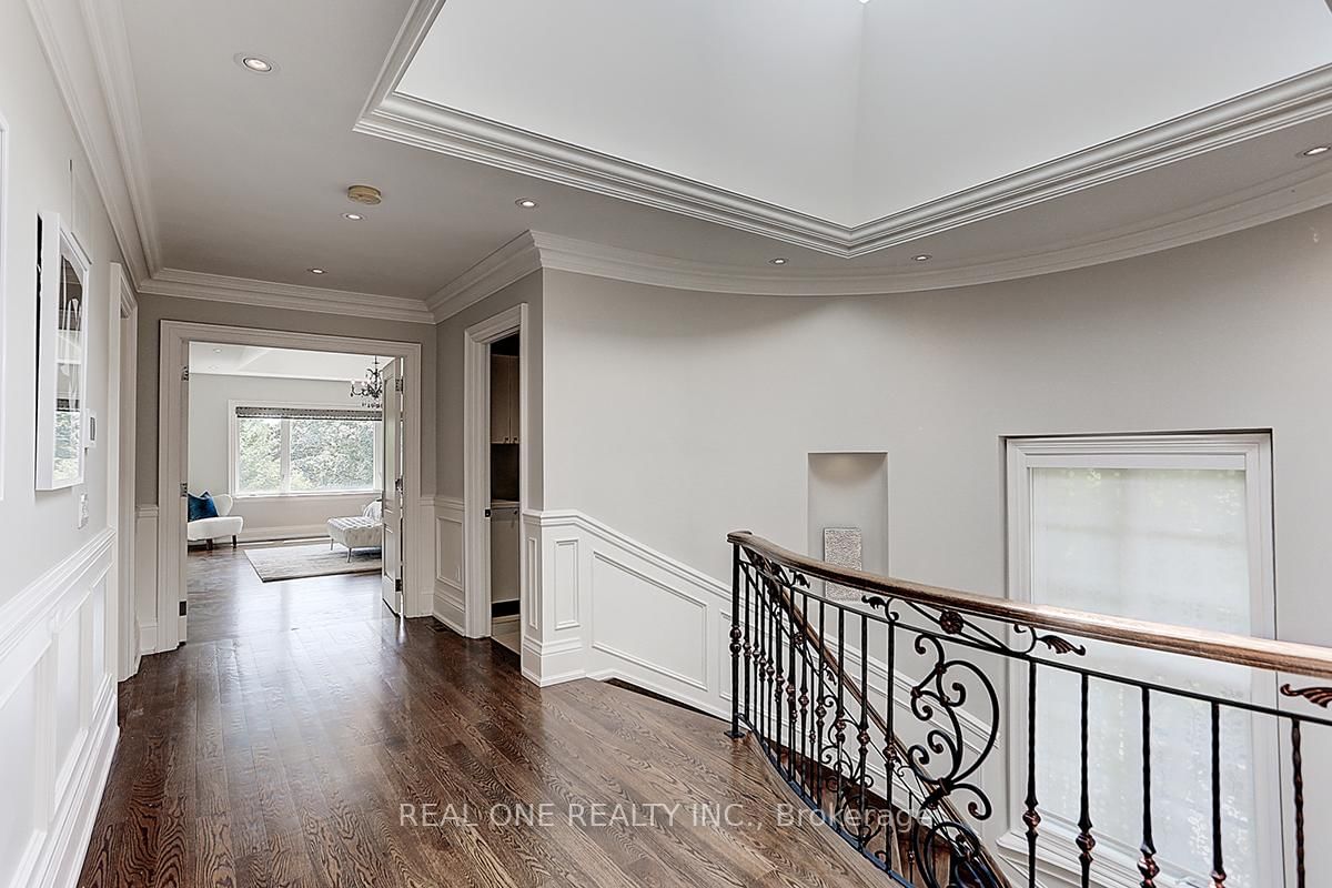 297 Churchill Avenue • Toronto, ON photo 27