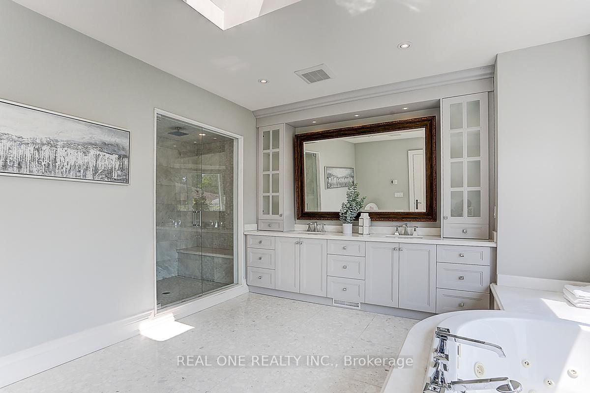 297 Churchill Avenue • Toronto, ON photo 33
