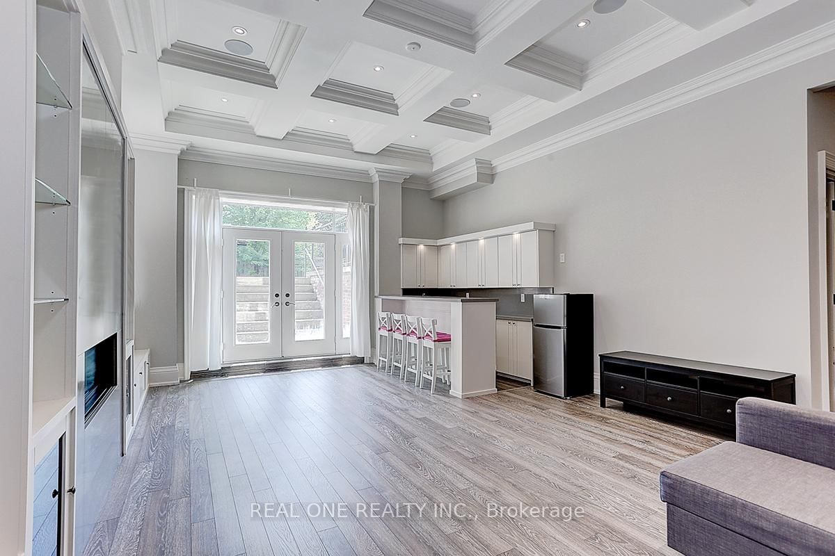 297 Churchill Avenue • Toronto, ON photo 45