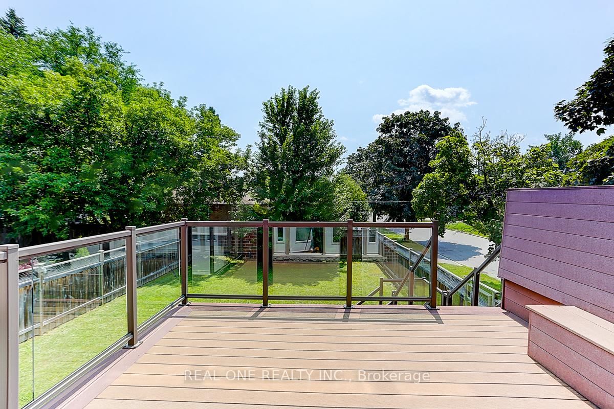 297 Churchill Avenue • Toronto, ON photo 48