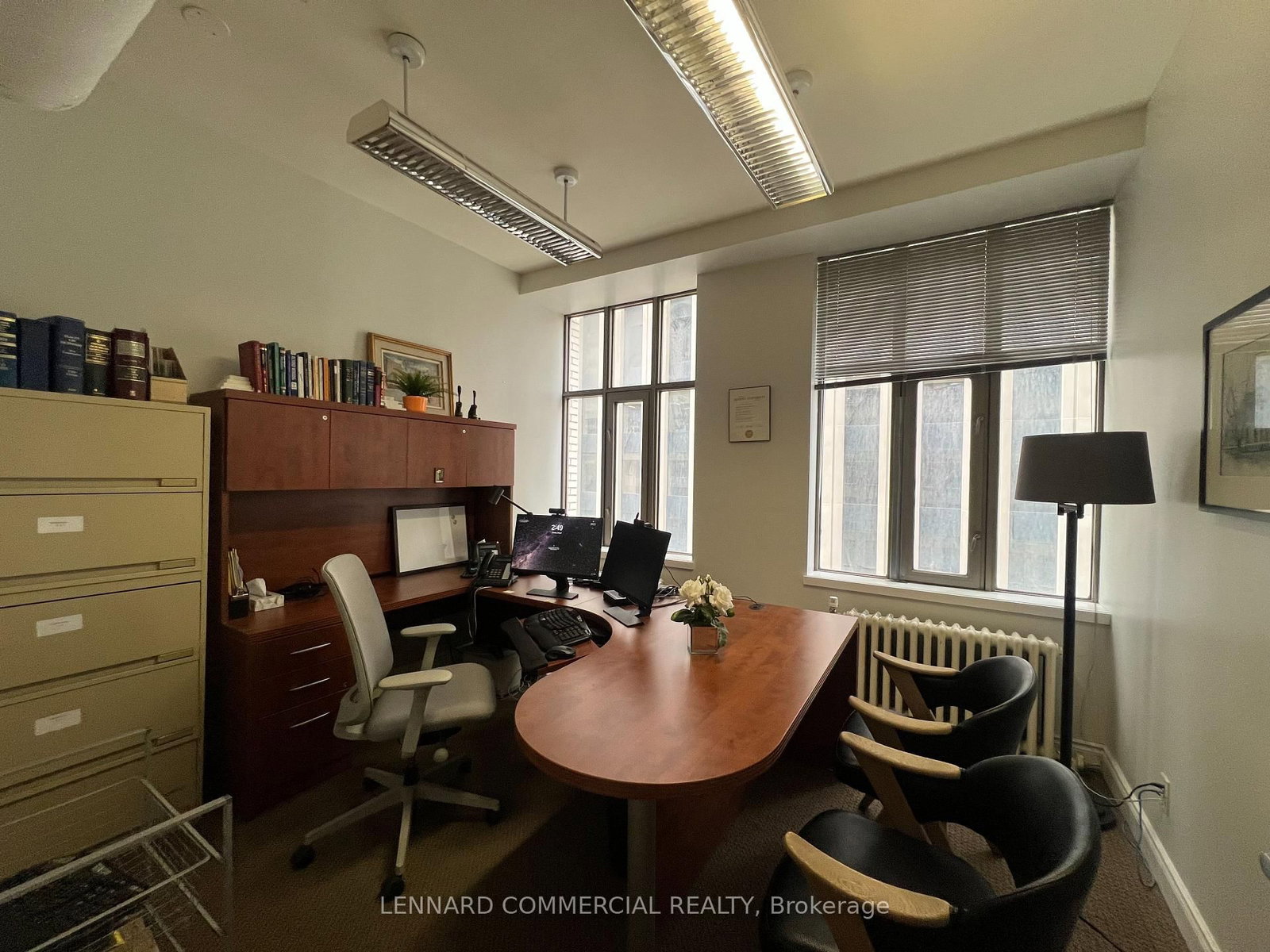 372 Bay Street, Unit 900 - Photo 7