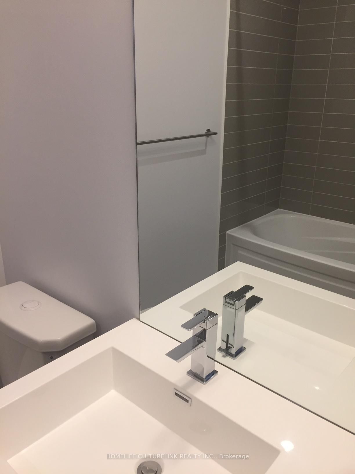 87 Peter Street, Unit 1810 - Photo 12