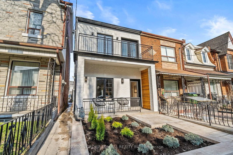 25 Coolmine Rd, Toronto, M6J 3G1 | Image 2