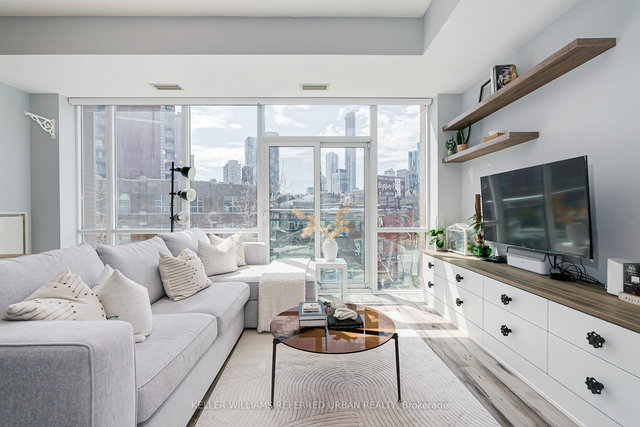 S325 - 112 George Street