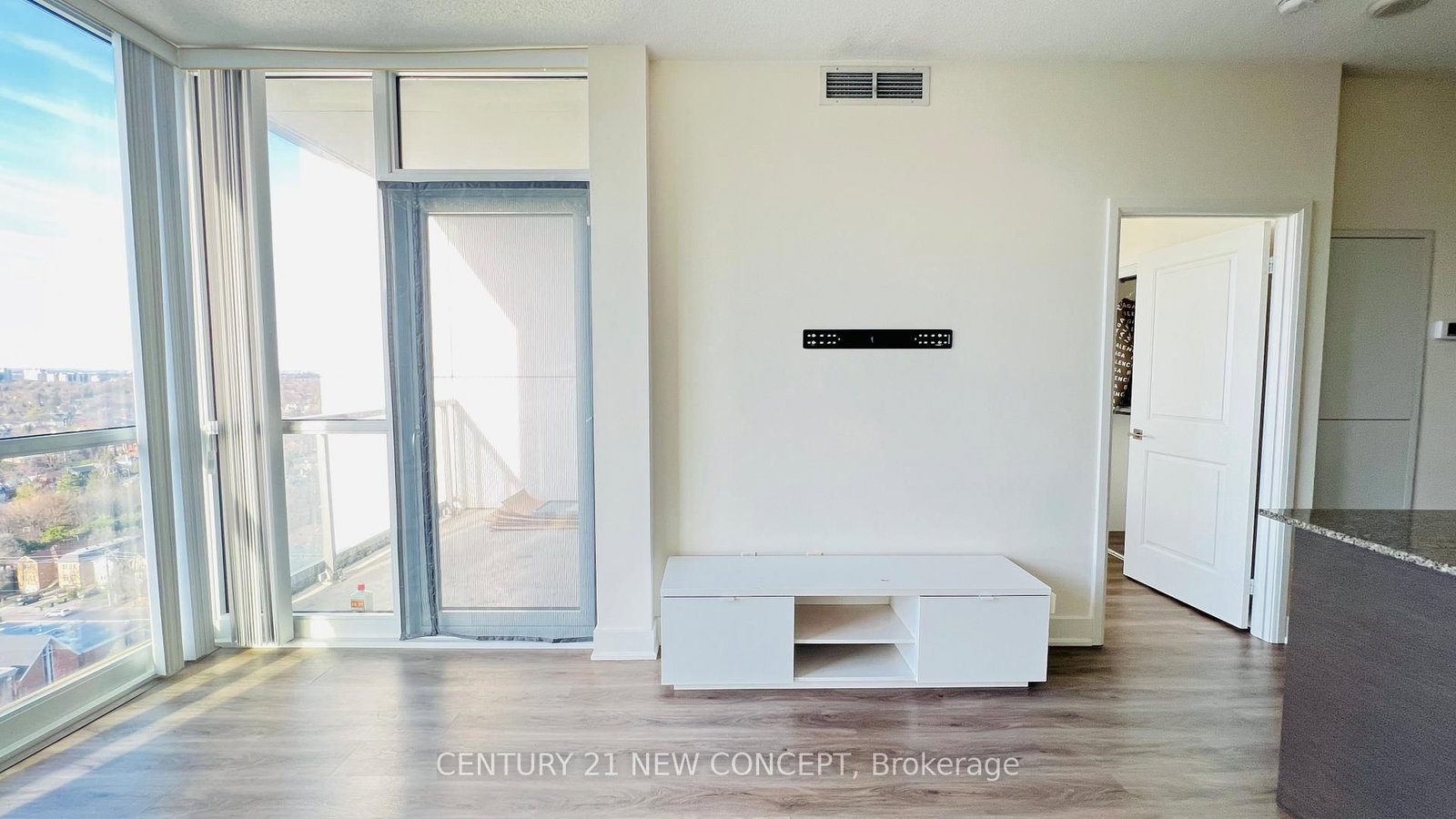 88 Sheppard Avenue E, Unit 2108 - Photo 10