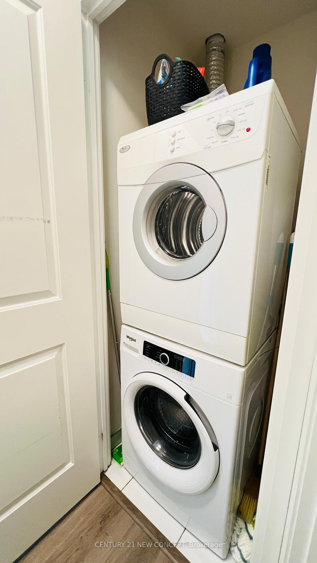 88 Sheppard Avenue E, Unit 2108 - Photo 16