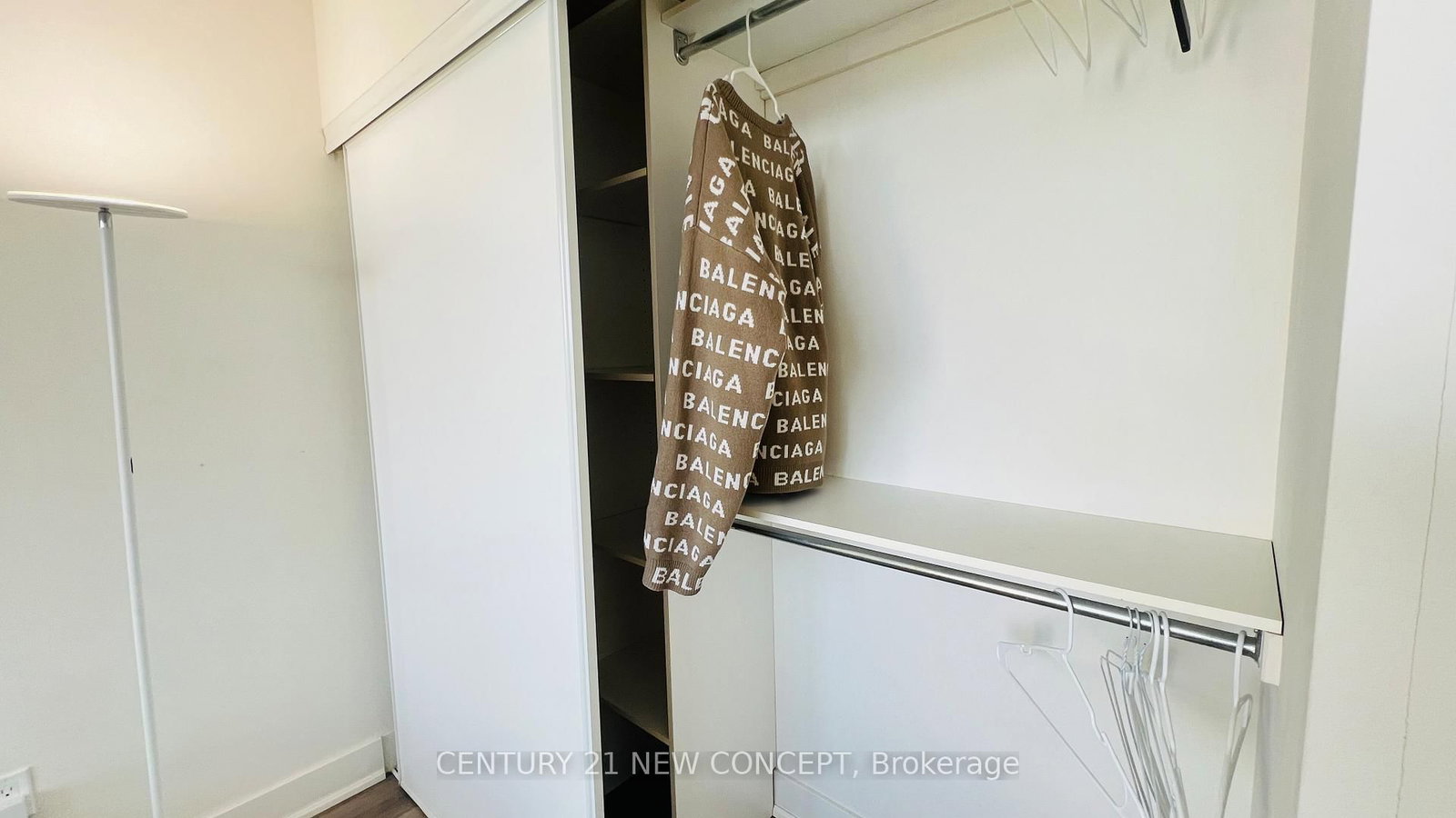 88 Sheppard Avenue E, Unit 2108 - Photo 8