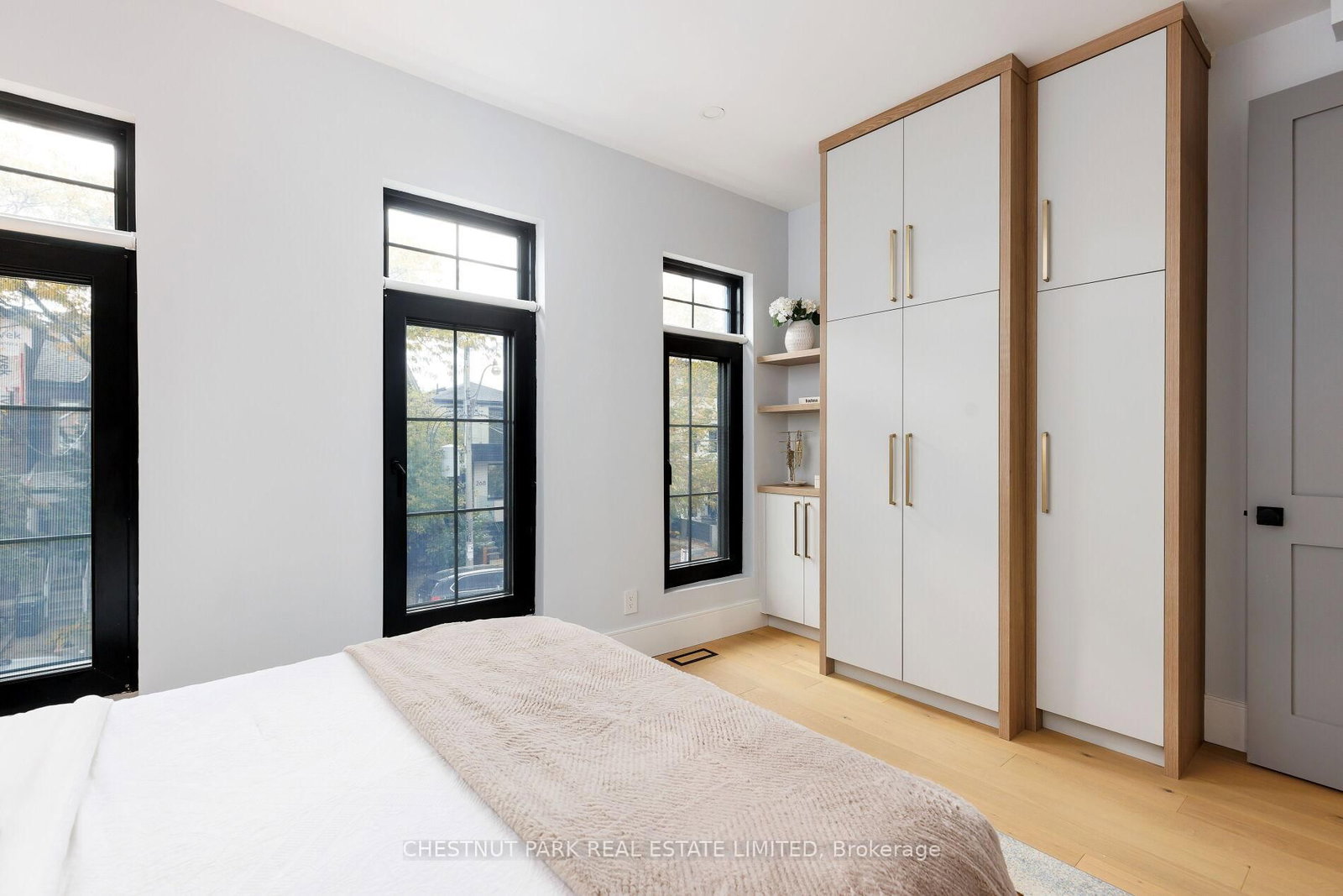 269 Euclid Avenue - Photo 33