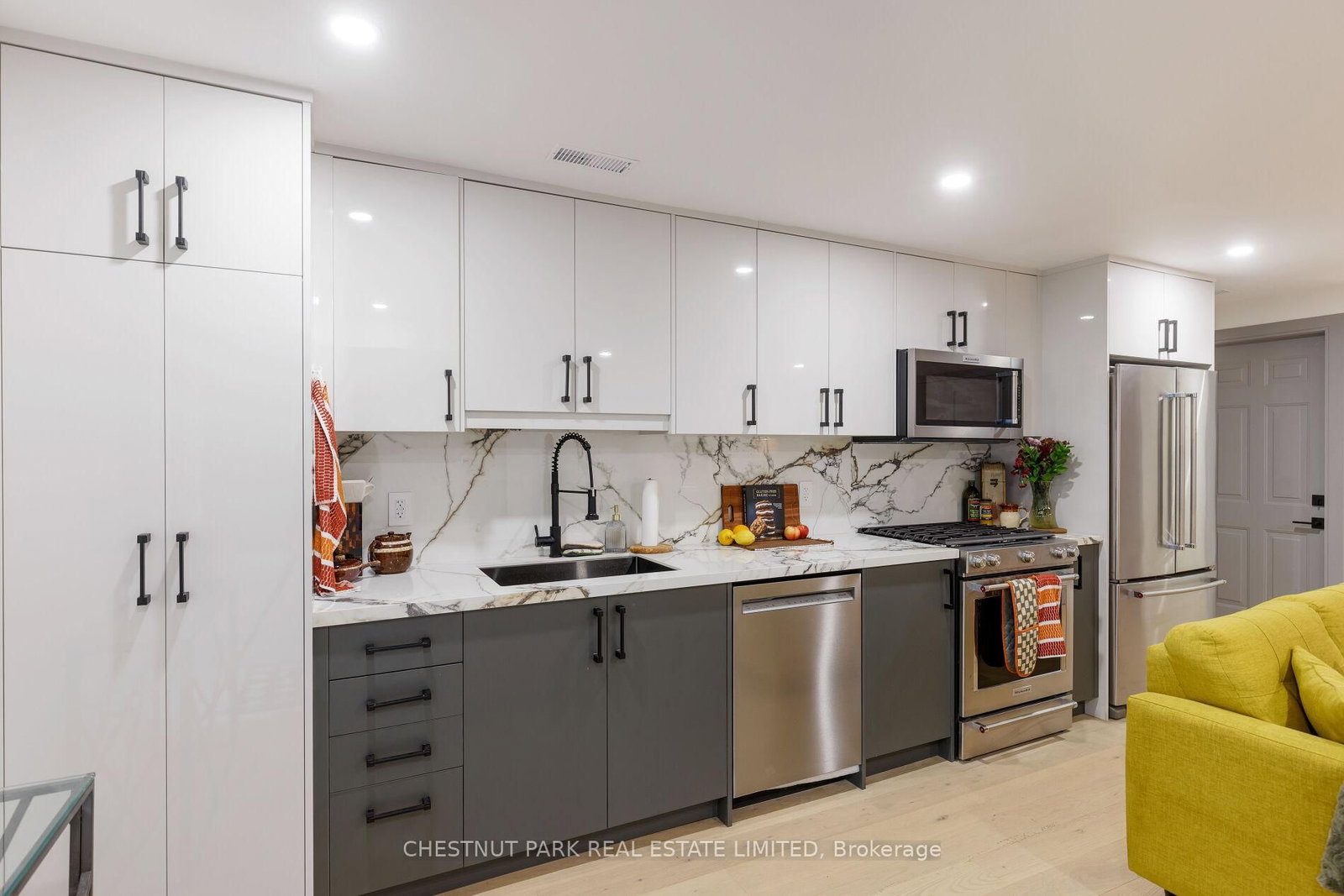 269 Euclid Avenue - Photo 46