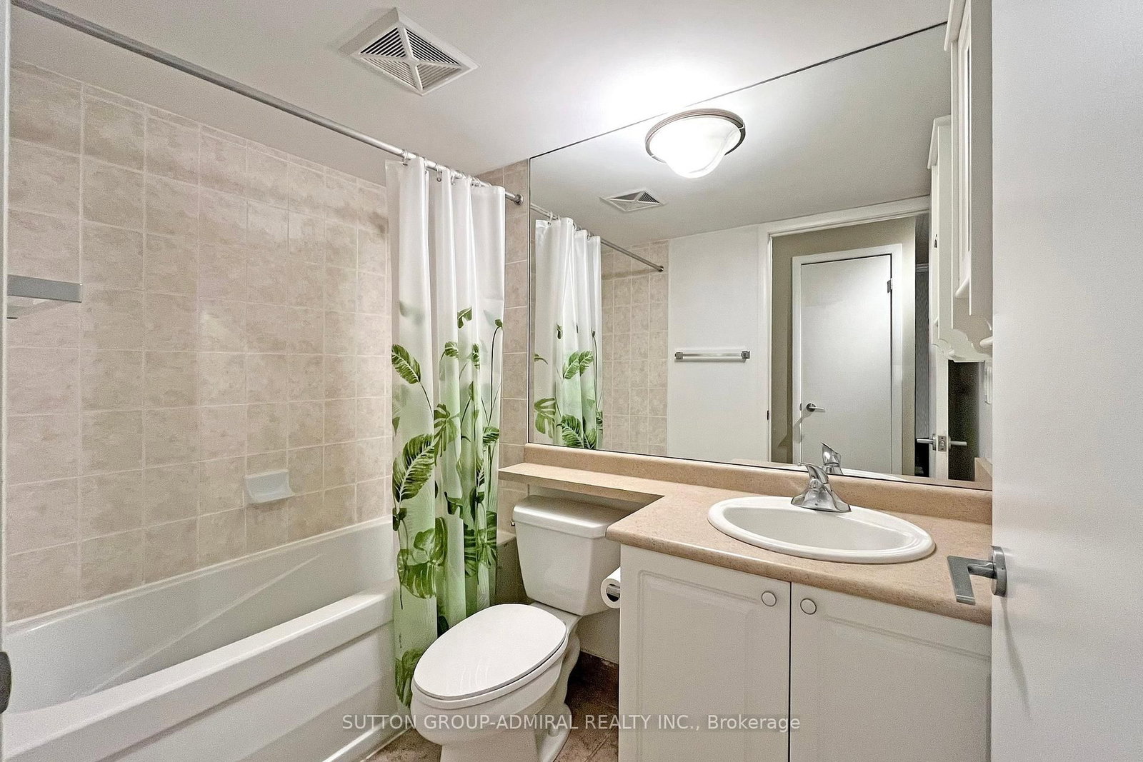 231 Fort York Boulevard, Unit 736 - Photo 11