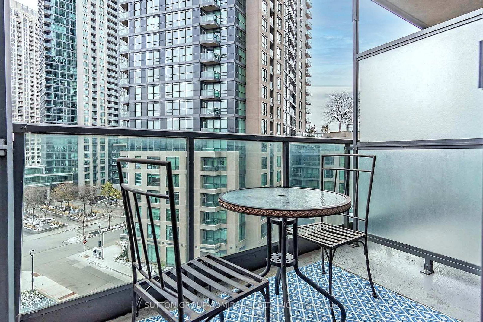 231 Fort York Boulevard, Unit 736 - Photo 13