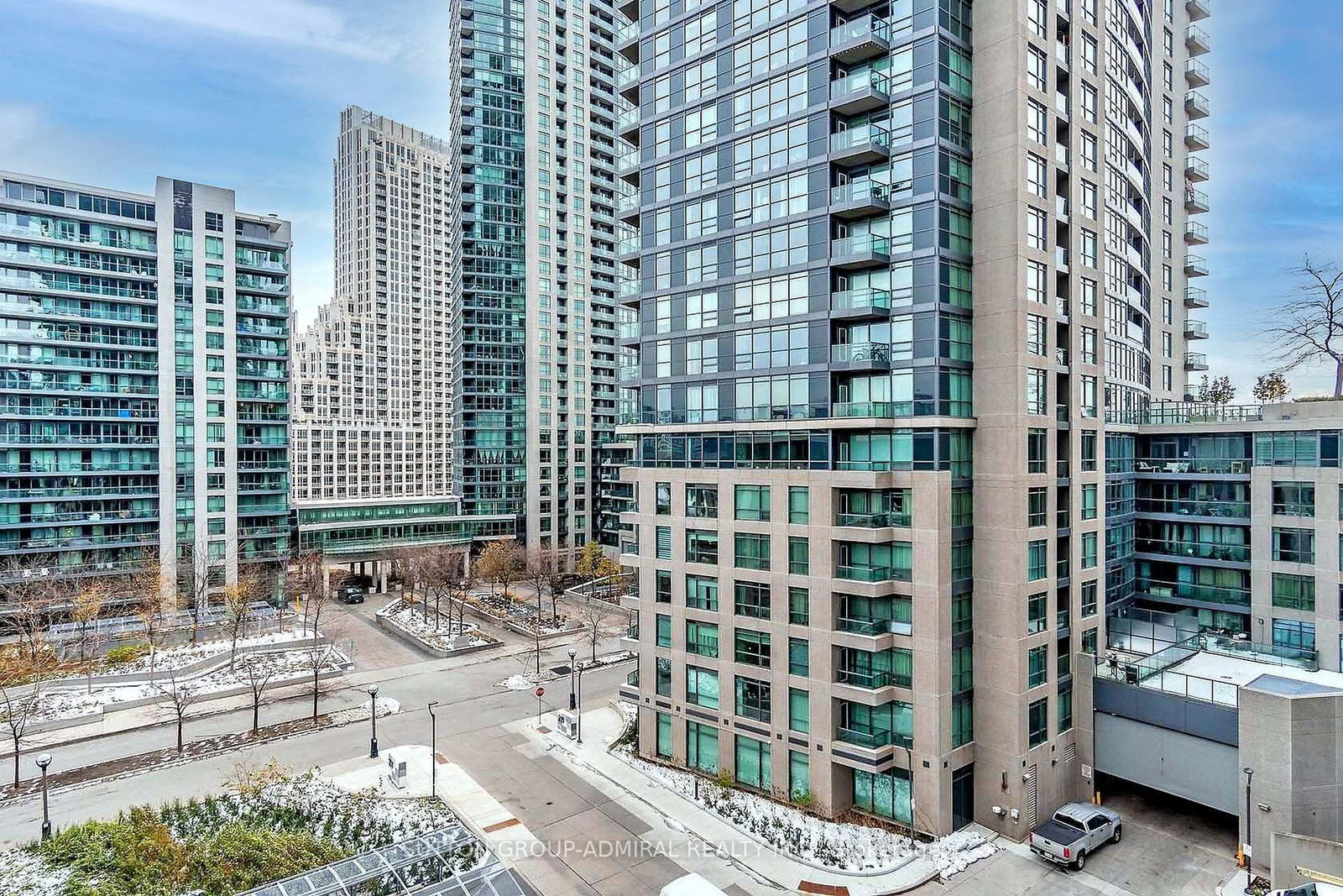 231 Fort York Boulevard, Unit 736 - Photo 14