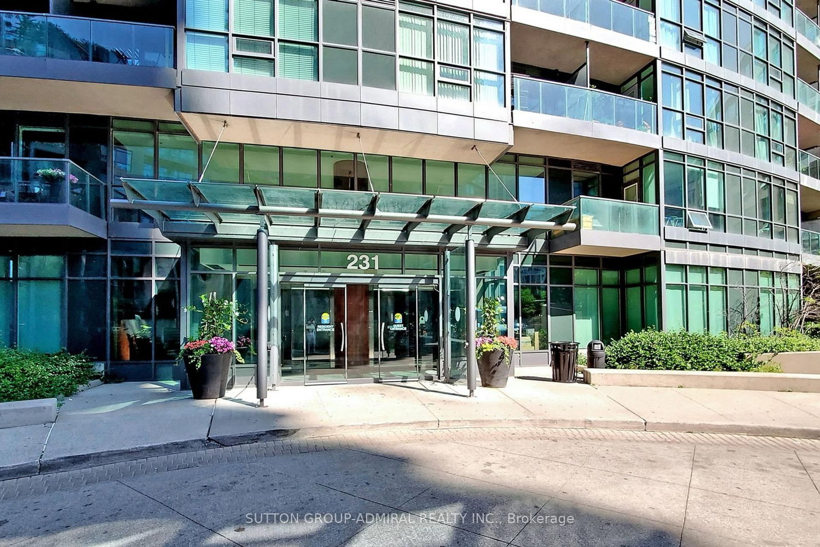 231 Fort York Boulevard, Unit 736 - Photo 2