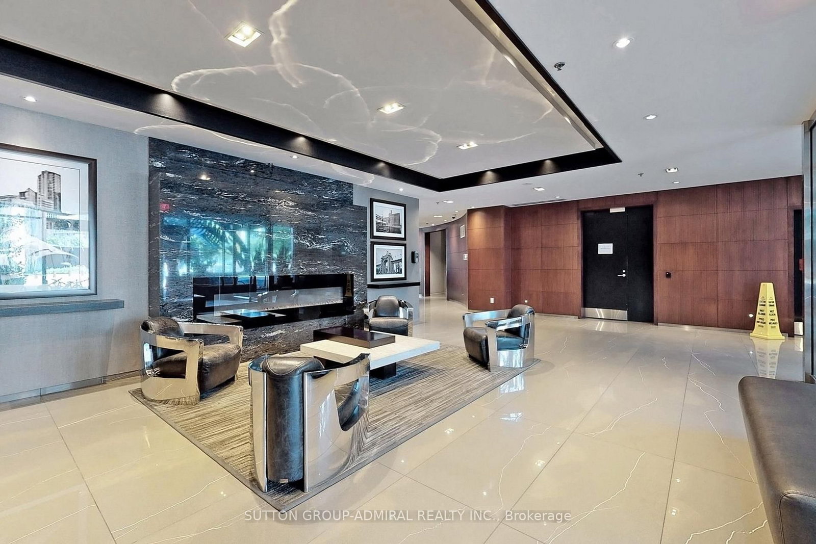 231 Fort York Boulevard, Unit 736 - Photo 4