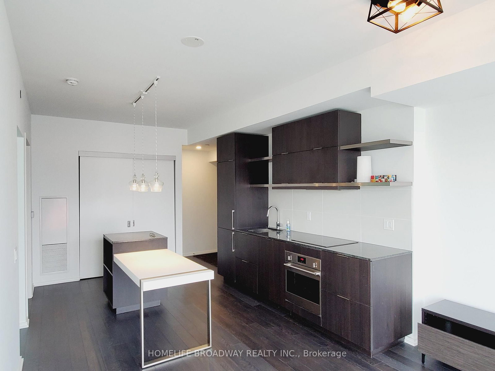 197 Yonge Street, Unit 1714 - Photo 14
