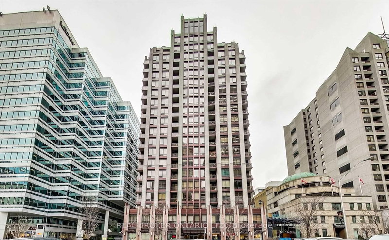 home for lease on 1707-85 Bloor Street E