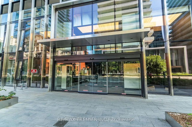 1001 - 55 Charles Street E