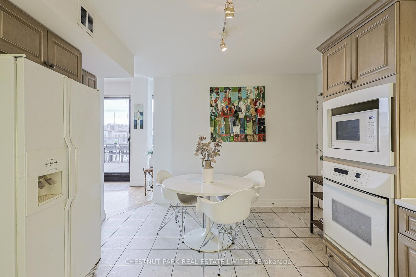 70 Montclair Avenue, Unit PH2 - Photo 19