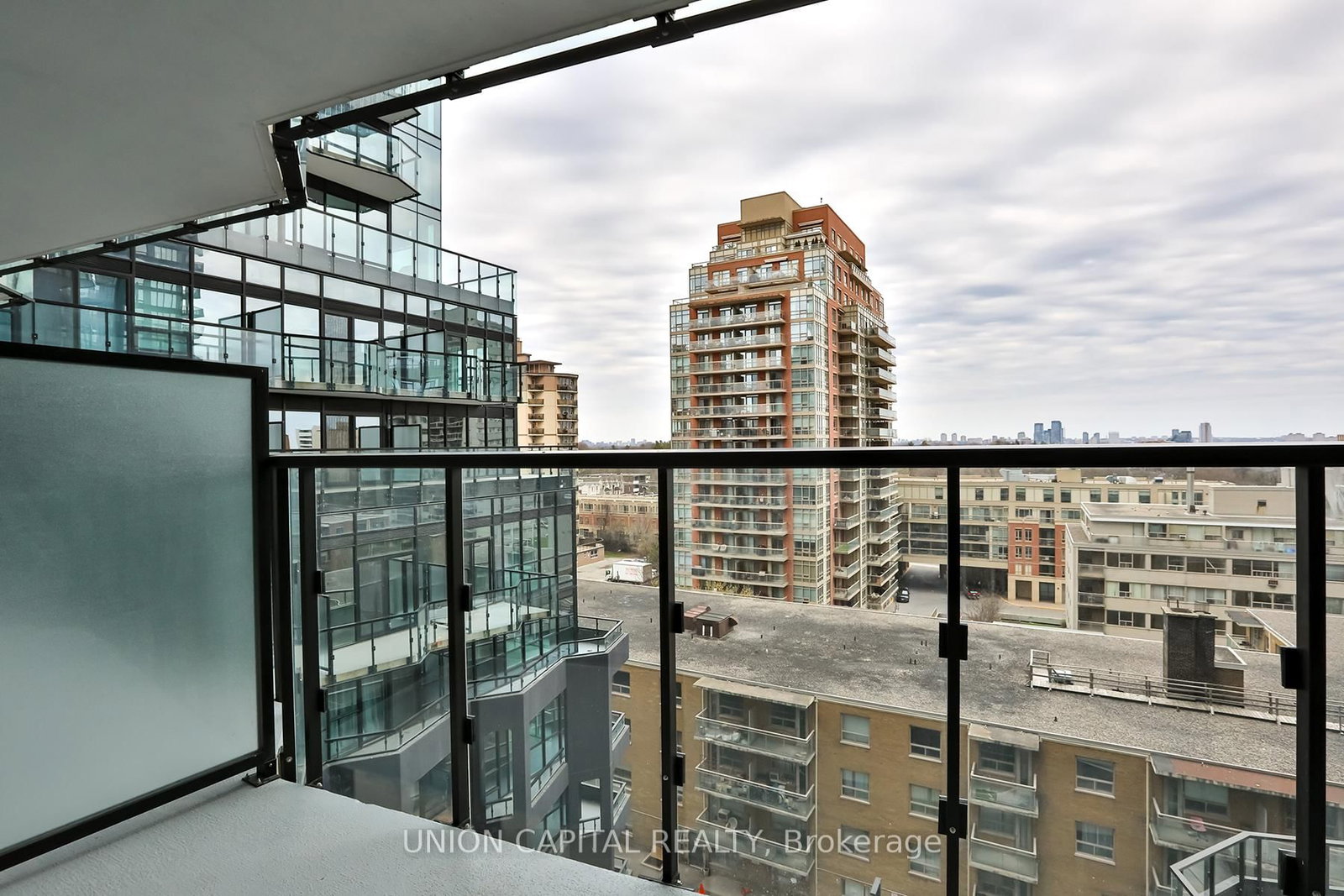 110 Broadway Avenue, Unit 712S - Photo 16