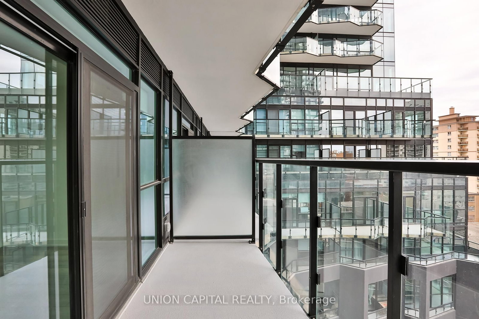 110 Broadway Avenue, Unit 712S - Photo 18