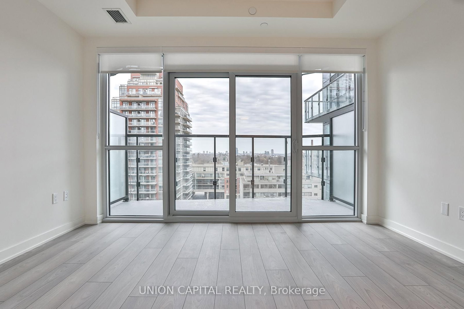 110 Broadway Avenue, Unit 712S - Photo 5