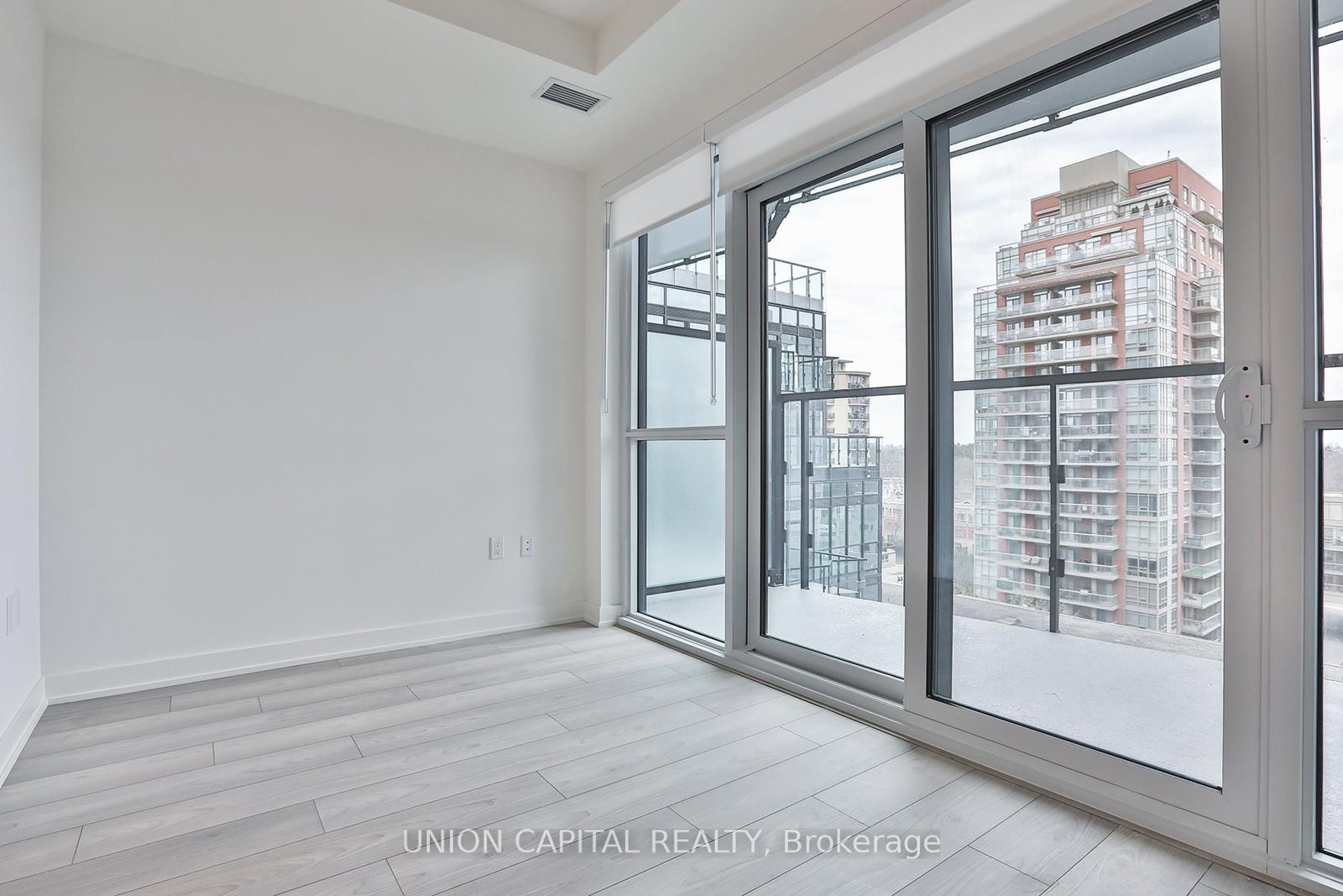 110 Broadway Avenue, Unit 712S - Photo 7