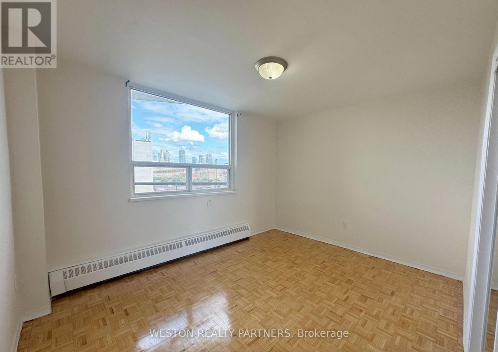 44 Walmer Road, Unit 901 - Photo 2