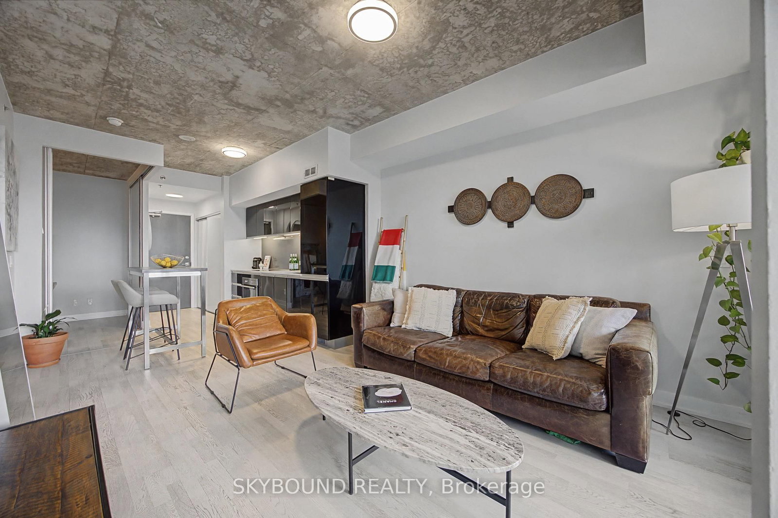 20 Minowan Miikan Lane, Unit 1023 - Photo 3