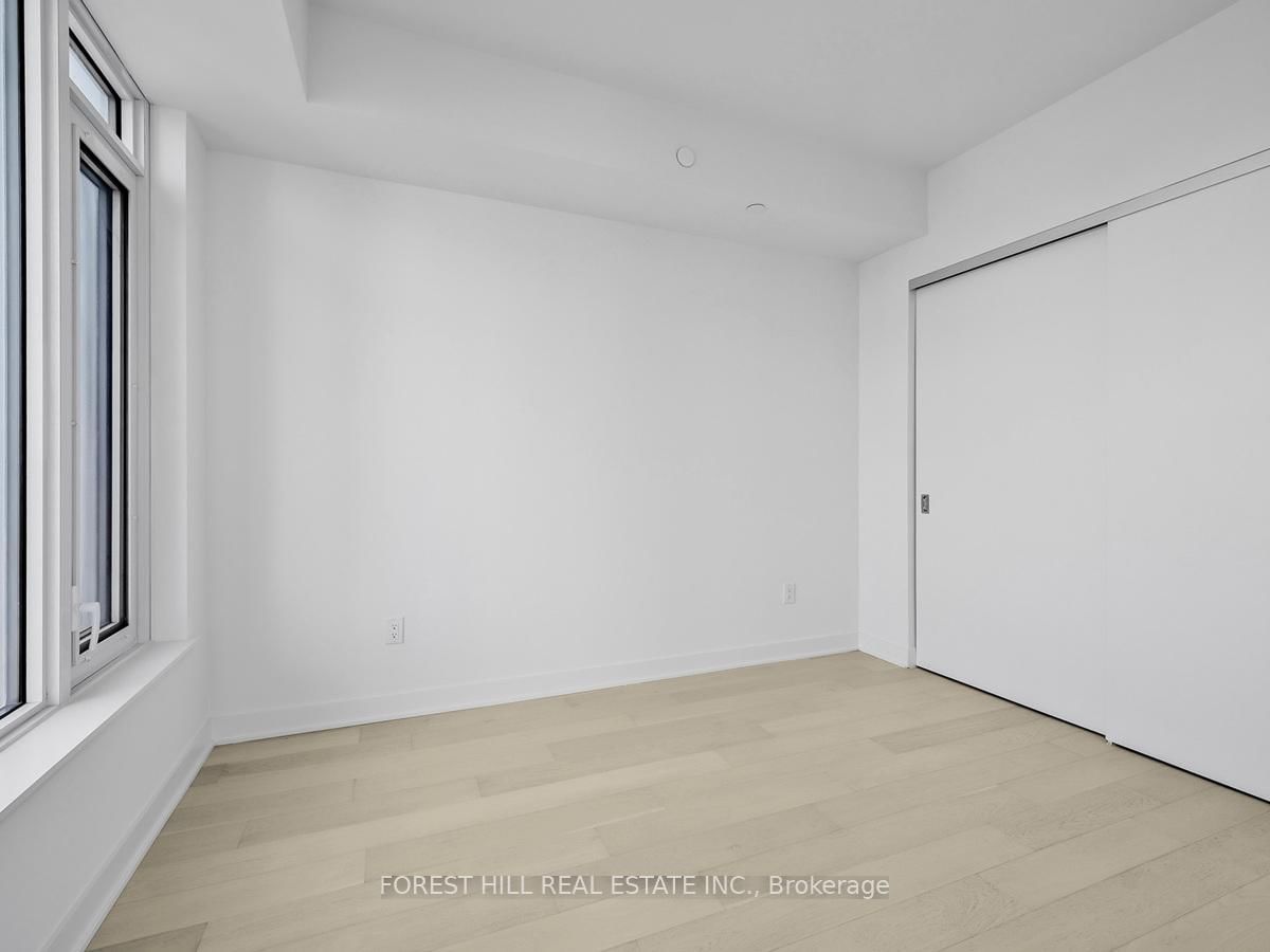 11 Yorkville Avenue, Unit 2403 - Photo 13