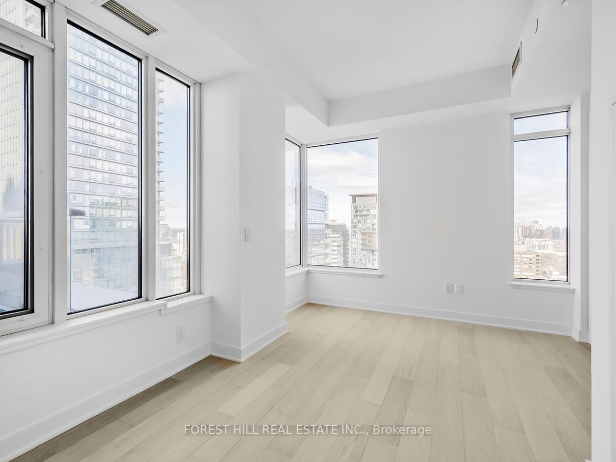 11 Yorkville Avenue, Unit 2403 - Photo 5
