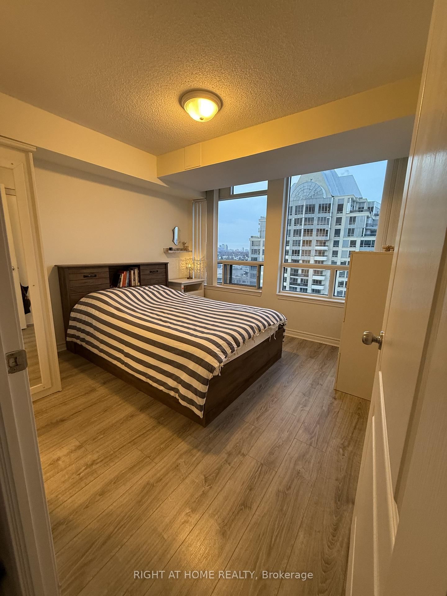 3 Rean Drive, Unit 1505 - Photo 4