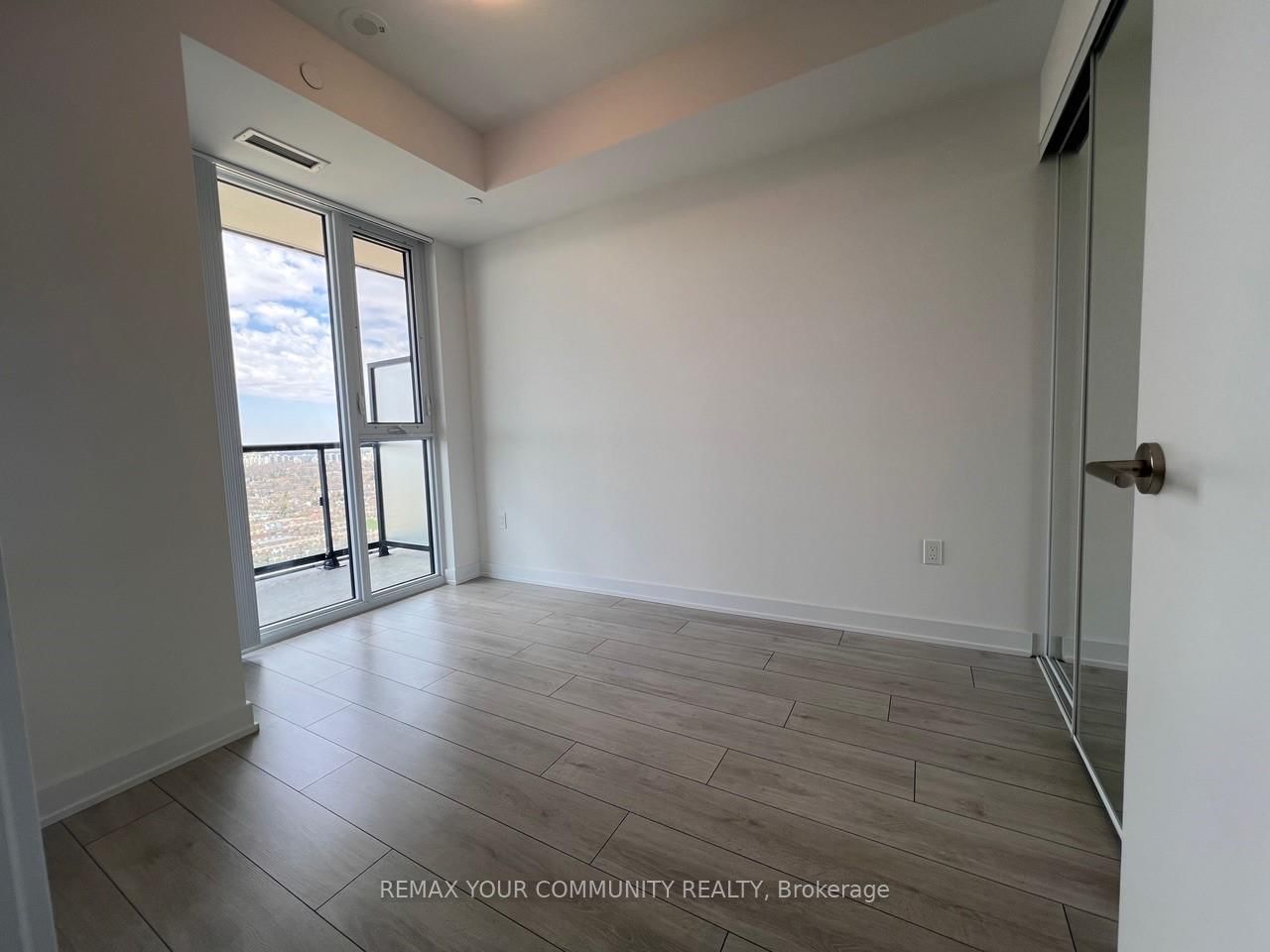 5858 Yonge Street, Unit 2625 - Photo 11