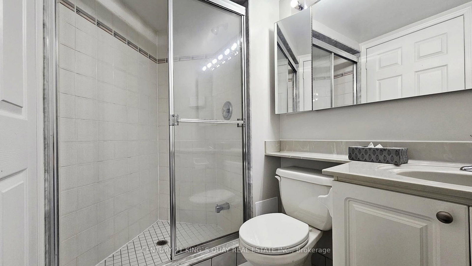 28 Pemberton Avenue, Unit 500 - Photo 21