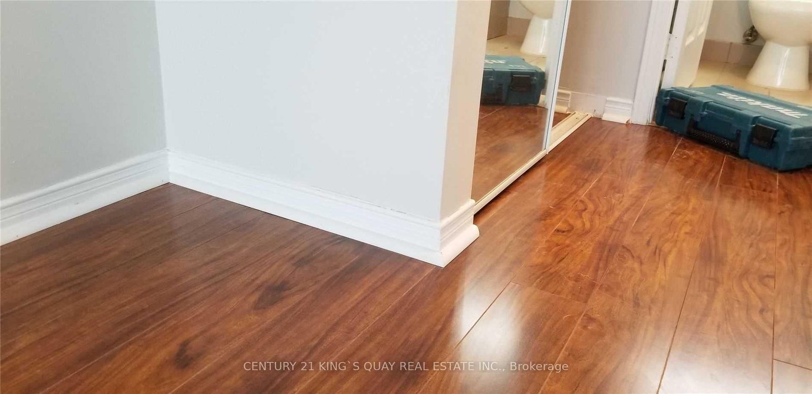 28 Pemberton Avenue, Unit 500 - Photo 3