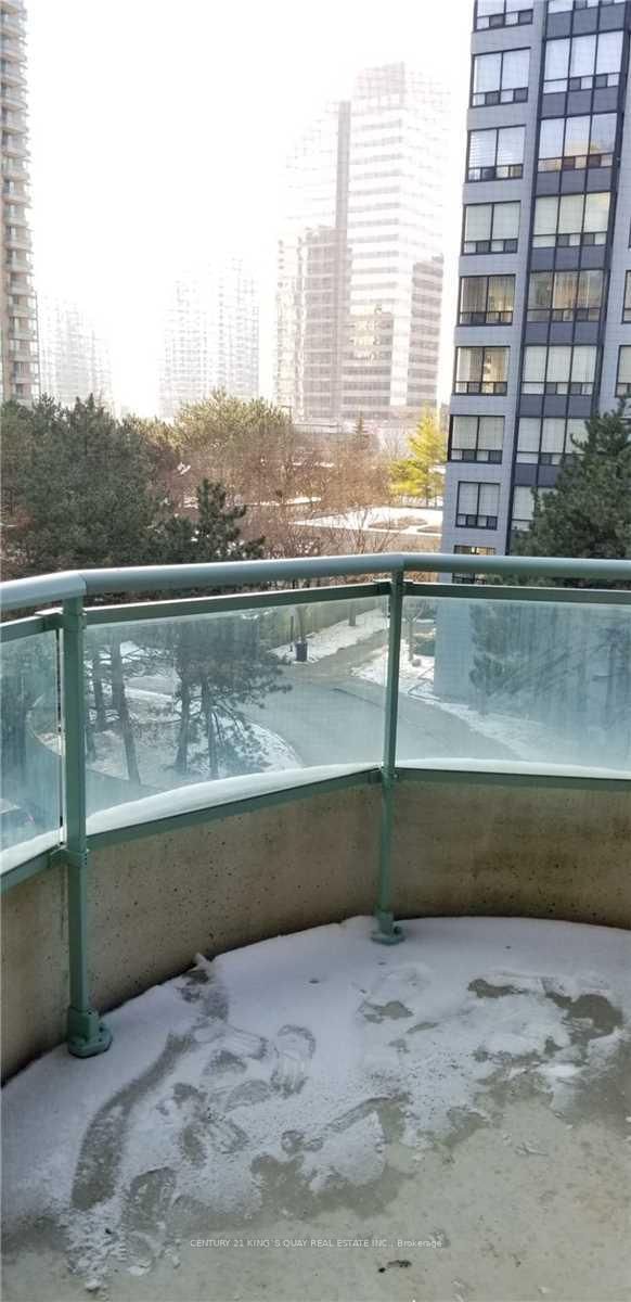 28 Pemberton Avenue, Unit 500 - Photo 9