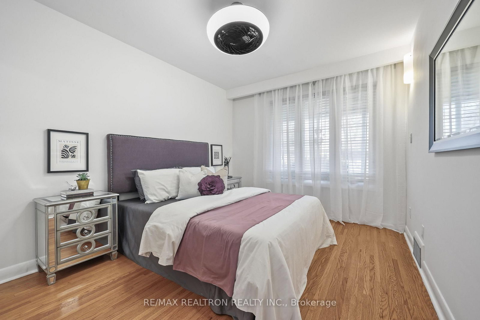 Detached House for sale at 122 Hove Street, Toronto, Ontario, M3H 4Z7 - Bathurst Manor - MLS: C13030136