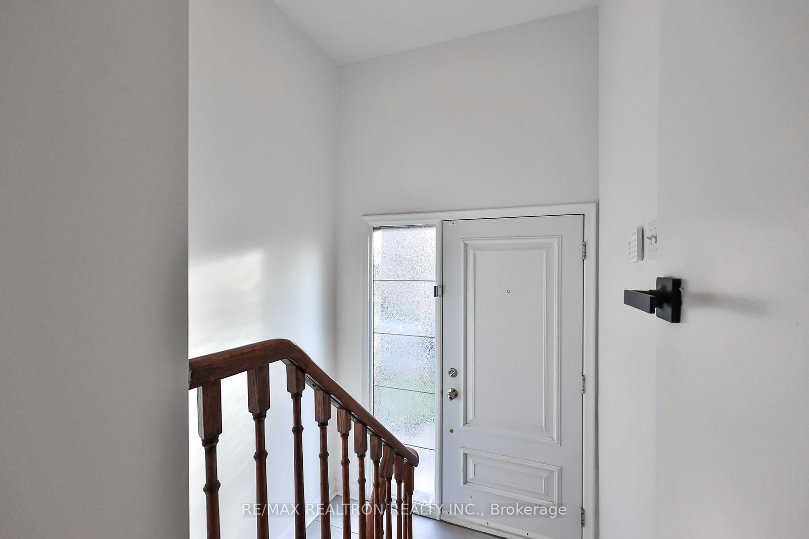 Detached House for sale at 122 Hove Street, Toronto, Ontario, M3H 4Z7 - Bathurst Manor - MLS: C13030136