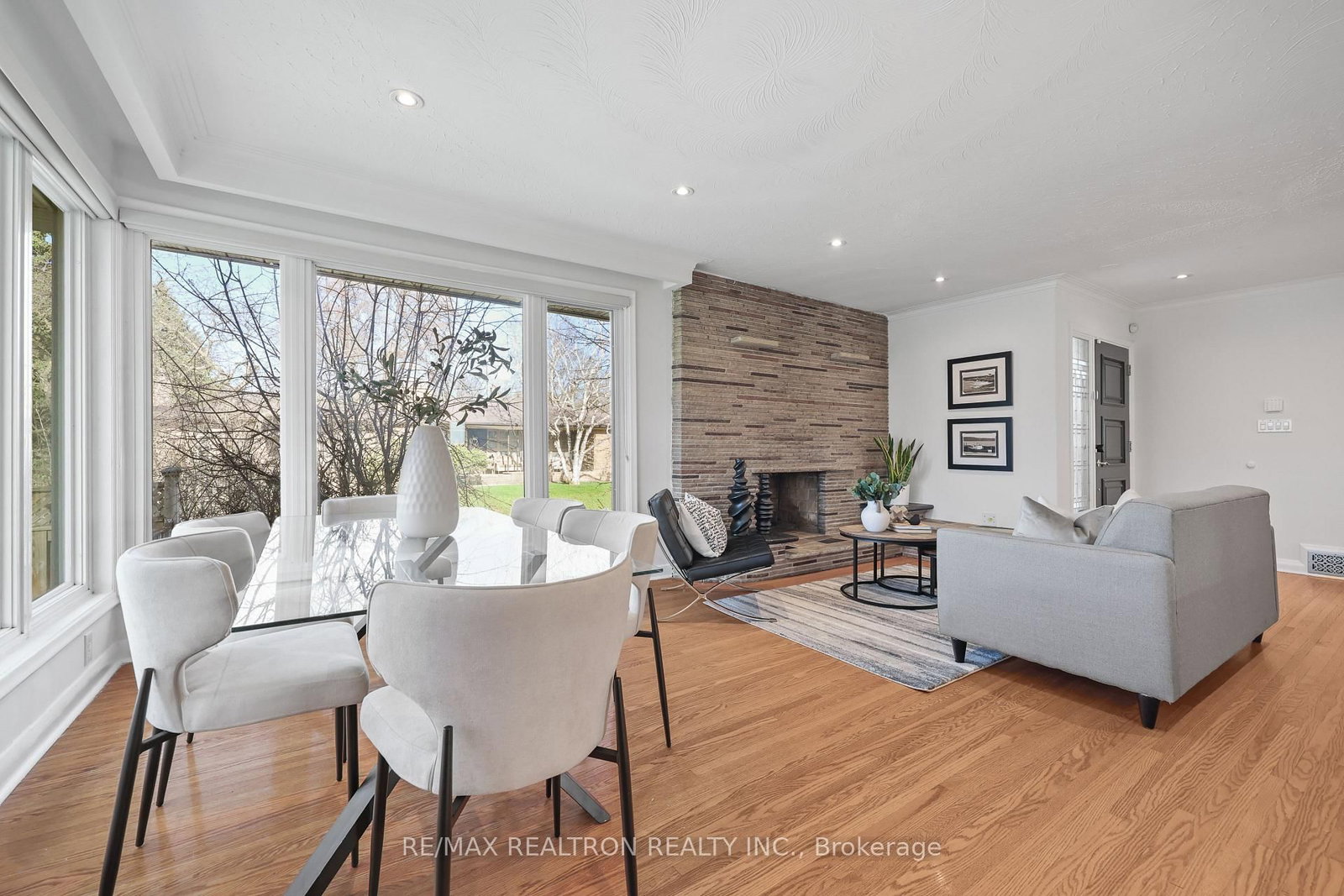 Detached House for sale at 122 Hove Street, Toronto, Ontario, M3H 4Z7 - Bathurst Manor - MLS: C13030136