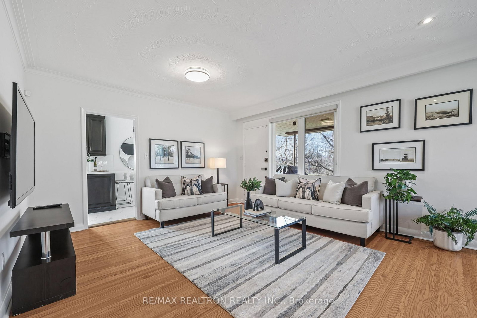 Detached House for sale at 122 Hove Street, Toronto, Ontario, M3H 4Z7 - Bathurst Manor - MLS: C13030136