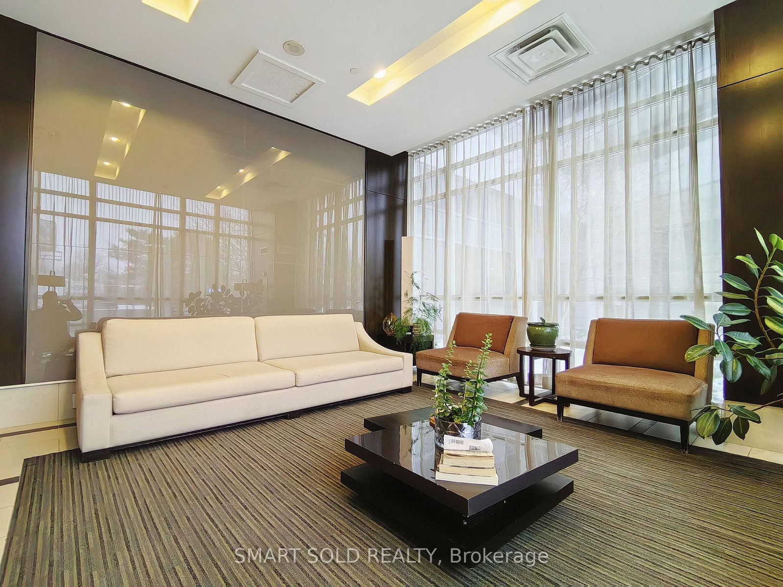 30 Herons Hill Way, Unit 405 - Photo 11